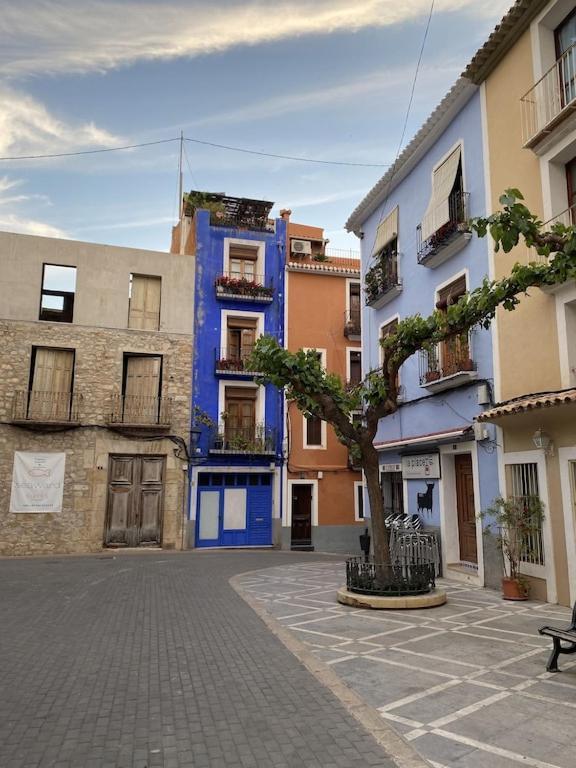 Two Bedroom With Fantastic Sea View Apartment *